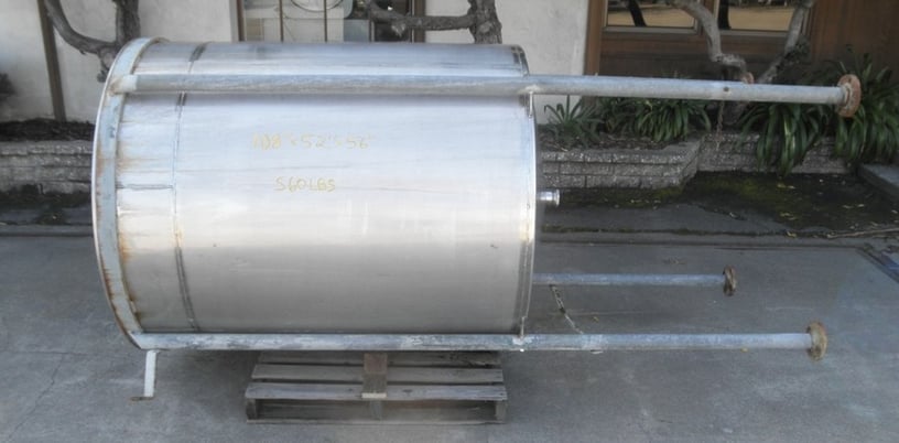 475 gallon Stainless Steel Open-Top Tank, 50" diameter x 60" straight side, 2.5" center bottom outlet, 4' H - Image 1