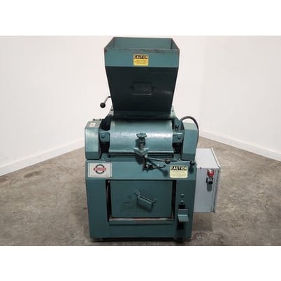 Holmes Bros. Inc. #401XL, hammermill crusher, 7 HP, 1760 RPM, 213T frame, 575 V. - Image 3
