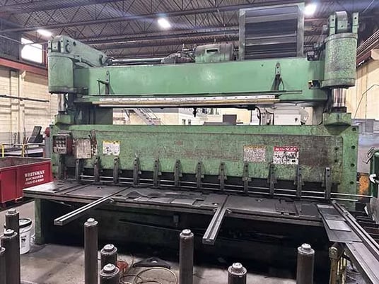 5/8" x 12' Cincinnati #5FL12, hydraulic shear, front operated power back gauge, (2) front arms, scrap chute - Image 3