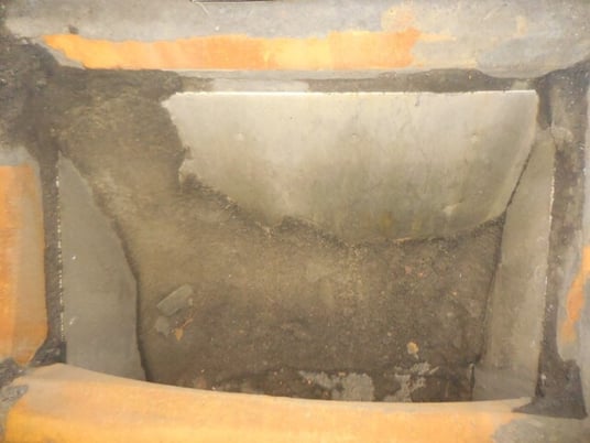 Kinergy #KDF-48-HDDT, vibratory feeder, 5 HP, 880 RPM, 230/460 V. - Image 8