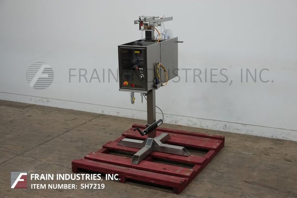 Axon #EZ-130, automatic, tamper evident shrink neck bander or sleeve label applicator with Model EZ-36 shrink - Image 5