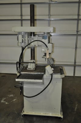 Ettco #ATU-4, lead screw tapper, 4" stroke, 20.5" x21" table, 26" vertical clearance, coolant, foot pedal - Image 3