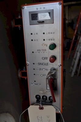 10 Ton, Hydraulic C-Frame Press, 6" stroke, 4" adj., 17.5" x17" bed, 1994 - Image 3