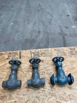 1" Vilter Ammonia Hand Expansion Shut-Off Valve, 4-Bolt (Square Flanges) - Image 5