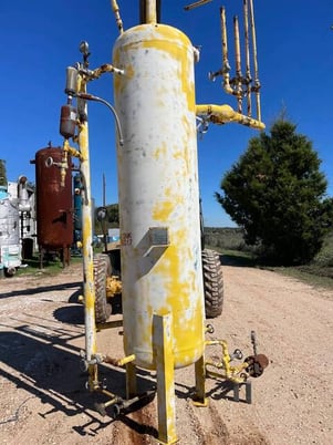 635 gallon RVS Vertical Ammonia Receiver, 36" x 120" - Image 9