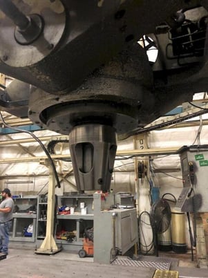Cincinnati #30V, profile miller, 340" X, 94" Y, 32" Z, 4k RPM, #50, 50 HP, 5-Axis, Heidenhain TNC 510C - Image 4