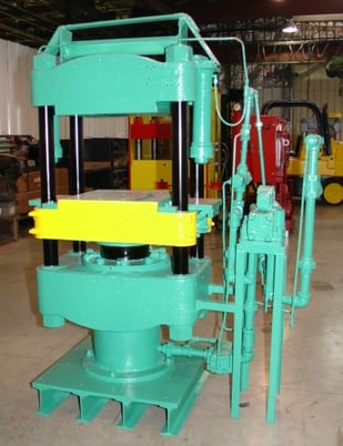 80 Ton, HPM, 20" x 20", upact 4-post, 16" stroke, 15" daylight, 44" work height, some valves, #250 - Image 1