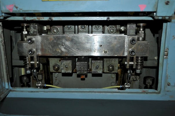 360 Ton, HME, coining press, 2.21" stroke, 19.125" DL, 200 SPM, 16.5" x14" bed, Omni Link, air clutch & brake - Image 10