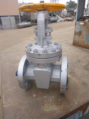 4" Stem & Yoke #Class-300, Gate Valve, Carbon Steel, 740 psi @ 100 deg. F, 410 psi @ 800 deg. F, 2019 - Image 1