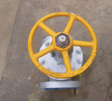 4" Stem & Yoke #Class-300, Gate Valve, Carbon Steel, 740 psi @ 100 deg. F, 410 psi @ 800 deg. F, 2019 - Image 4