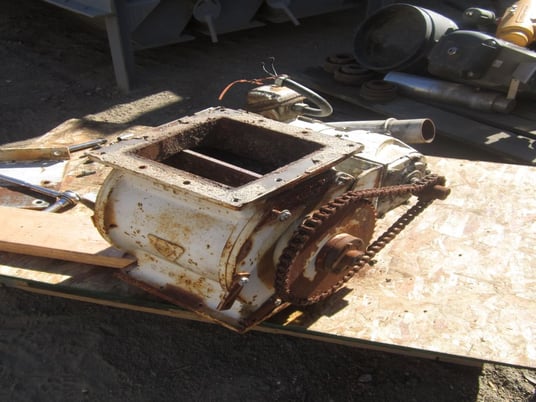 10" Kice #VJ10X8X8, Rotary Airlock Valve, Carbon Steel, 8" x 8" inlet/outlet, 1/2 HP, 208/220/440V - Image 1