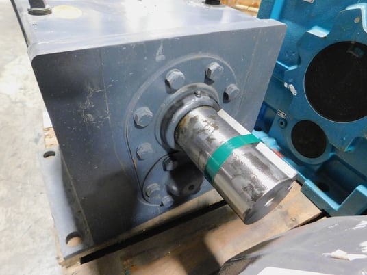 37.8 HP, Falk #RK2070F3, UltraMax Gear Drive, 46.27:1 Ratio geardrive reducer, box, New - Image 9