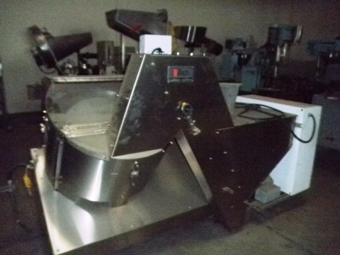 Nalbach #Necosort-36-BHS, Bottle Orienter and Feeder, Stainless Steel, 36" x 32" x 42" deep hopper - Image 3