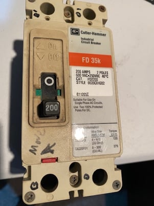 200 Amps, Cutler-Hammer, FD-35K, 600 Volts breaker, 2-pole - Image 1