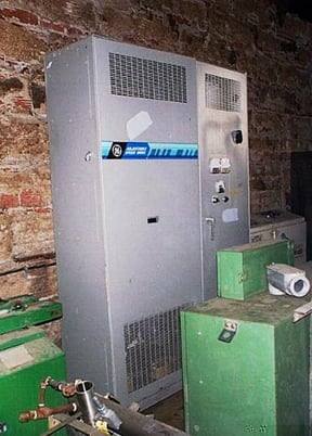 150 HP @ 1800 RPM General Electric #30396320, Speed Variator, 3/60/460 volts, 180 Amps, - Image 1
