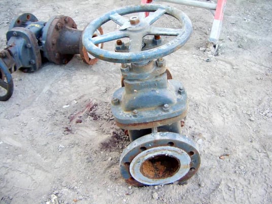 4" Nibco, body gate valve with 3" reducer - Image 6