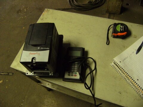 .5 HP Allen-Bradley, Powerflex 70, AC drive, 240 Volts (2 available) - Image 2