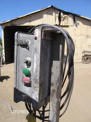 260 GPM, Apv Crepaco #R6, Stainless Steel positive displacement pump, 5 HP, 3.5" inlet, 9" outlet - Image 4
