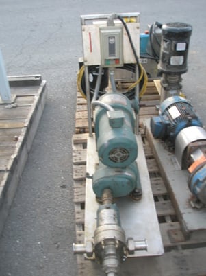 Waukesha #010, Waukesha Steel positive displacement pump, 1 HP, 1.5" inlet/outlet - Image 2