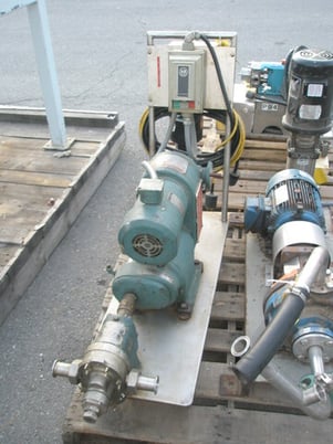 Waukesha #010, Waukesha Steel positive displacement pump, 1 HP, 1.5" inlet/outlet - Image 3