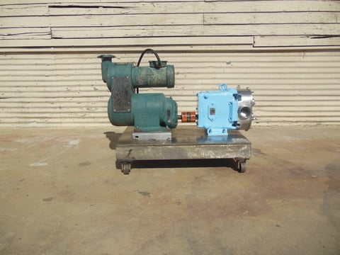 Waukesha #130, Waukesha Steel positive displacement pump, 2 HP, 3" inlet/outlet, mounted on cart - Image 6