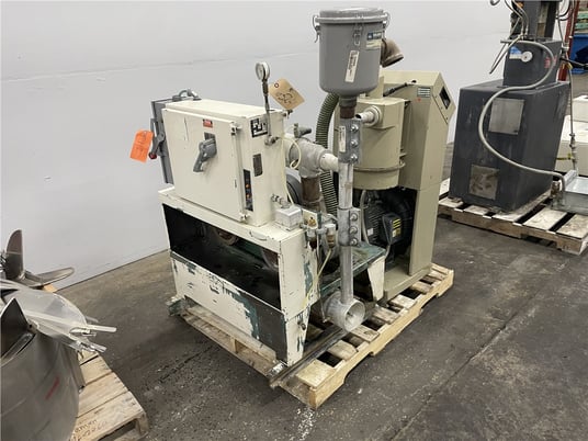 Whitlock, vacuum pump, 7.5 P, 1760 RPM, 2.5" inlet diameter, 3" outlet diameter - Image 1