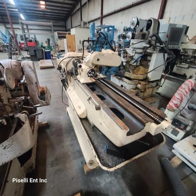 4.5" x 36" Pratt & Whitney #C-1804, thread milling machine, collet style headstock, s/n #286 - Image 3