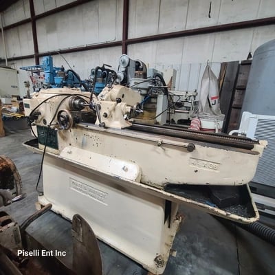 4.5" x 36" Pratt & Whitney #C-1804, thread milling machine, collet style headstock, s/n #286 - Image 5