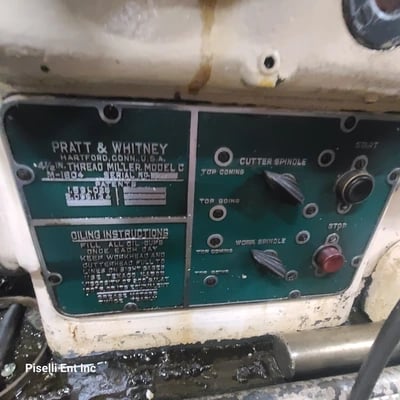 4.5" x 36" Pratt & Whitney #C-1804, thread milling machine, collet style headstock, s/n #286 - Image 9