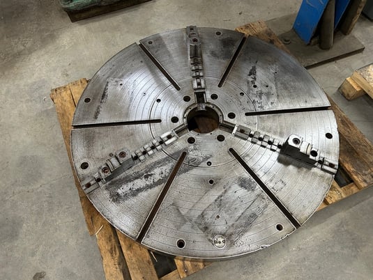 42" 3-Jaw chuck, A15 mount - Image 1
