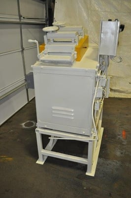 10" x .105" Rowe #A10-3J, 7 roll straightener, entry & exit pinch rolls - Image 2