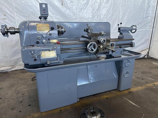 13" x 36" Clausing Colchester #13, engine lathe, 1-3/4" hole thru spindle, 40-1800 RPM, tailstock, 6" 3-Jaw - Image 2