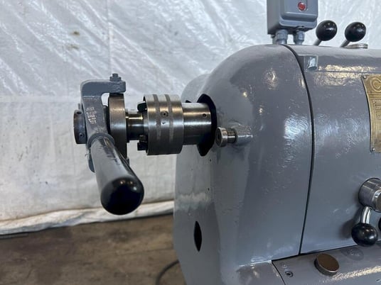 13" x 36" Clausing Colchester #13, engine lathe, 1-3/4" hole thru spindle, 40-1800 RPM, tailstock, 6" 3-Jaw - Image 4