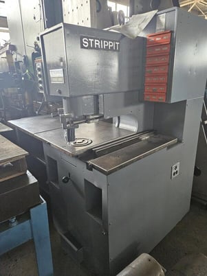 Strippit #Sonic-18/30, punch machine & corner notcher w/ tooling - Image 1