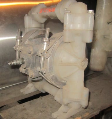 .7" Sandpiper #PB1/2-A, Double Diaphragm Pump, PPL, 100 PSI, 1/2" FNPT air inlet - Image 4