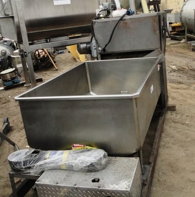 Topos Mondial #U20, doug Pump, 6" Inlet x 4" Outlet, 60" x 42" x 30" deep hopper, 6" diameter x 7' L auger - Image 4