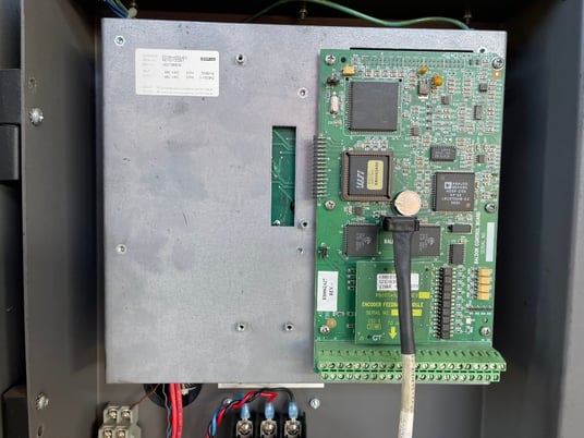 300/350 HP Baldor, VE0709B00, VFD drives, 460 VAC input, 0-1000 Hertz (2 available) - Image 6