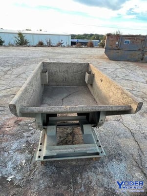 Wright, 1 cu.yd. self dumping hopper, portable on casters - Image 1
