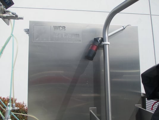 WCB Stainless Ice Cream Filling Machine / Scround ice cream container filler - Image 3