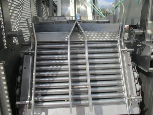 WCB Stainless Ice Cream Filling Machine / Scround ice cream container filler - Image 5