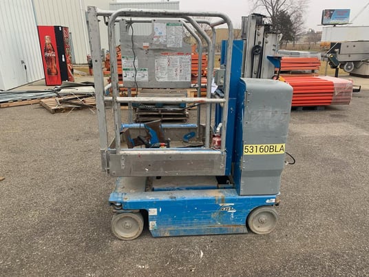 Genie #GR-12, scissor lift, S/N GRP-50403, 2017 - Image 4