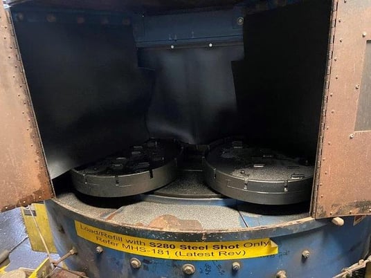 17" Wheelabrator #A3-44873, newer style multi-table machine, (1) 25 HP wheel, dust collector, 2004 - Image 6
