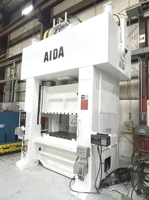 200 Ton, Aida #NL2-200, straight side mechanical stamping press, 8" stroke, 23.7" Shut Height, 1986 - Image 3