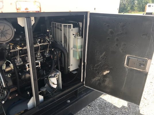 Multiquip #DCA25SSIU2, trailer mounted, sound attenuated enclosure, 240/480 Volts, 5044 hours, 2006, $16.5k - Image 3