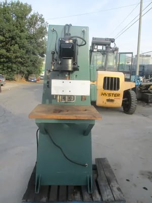 Cemco, multi spindle drill press / vertical boring machine wood or aluminum - Image 1