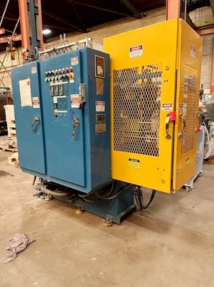Rocheleu #R4, blow molder, single head, 10" x 10" usable platen size, 1994 - Image 1