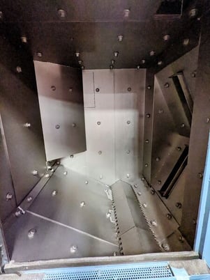 Spinner Hanger Shot Grit Blast System - Image 5