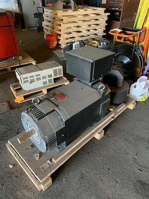 112 HP KW RPM 1185 Allen-Bradley Kinetix high performace AC motor, 460 Volts - Image 1