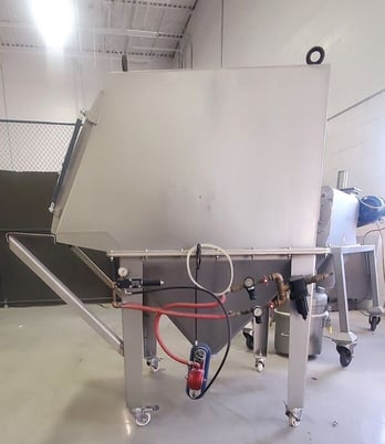 Powder Technologies Inc, 31" x 42" L x 25" H Stainless Steel bag dump station, hopper on caster - Image 2