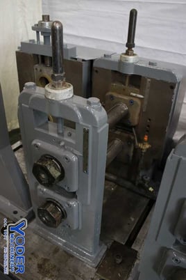8 Stand, Yoder #M2-1/2, rollformer, 2-1/2" spindle diameter, 14" roll space, coolant - Image 9